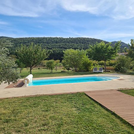 Le Petit Ventoux Hotel Malaucene Ruang foto